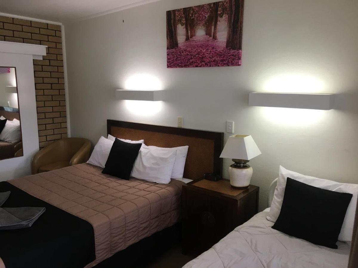 Guyra Motor Inn מראה חיצוני תמונה