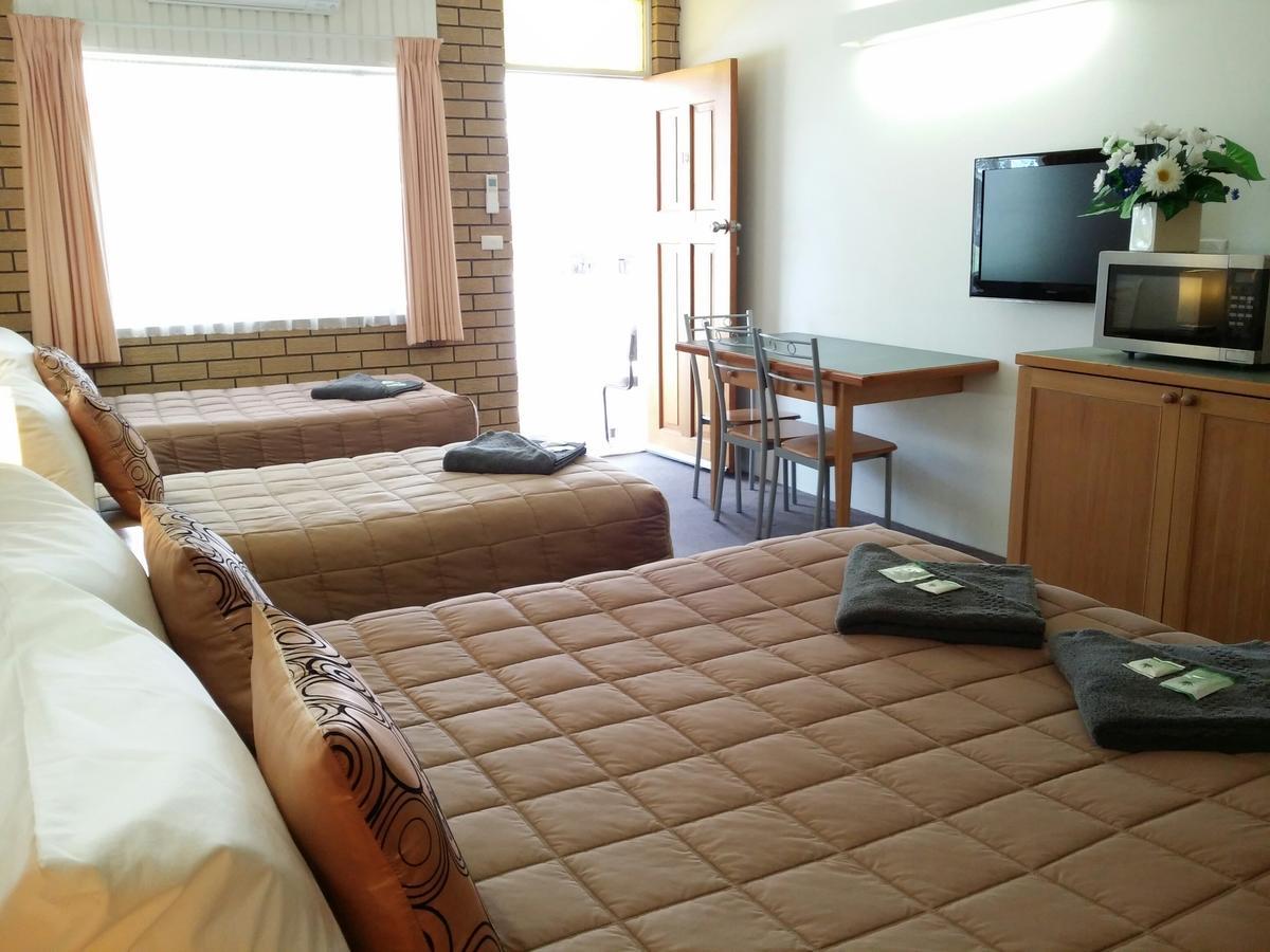 Guyra Motor Inn מראה חיצוני תמונה