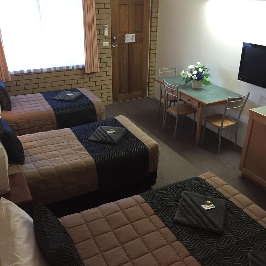 Guyra Motor Inn מראה חיצוני תמונה